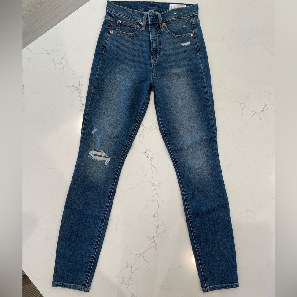 GAP Women's High Rise Skinny Jeans - Denim Blue ( Size: 28/ 6,Never Been Worn)